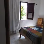 apartamento encantador bem ventilado, excelente localização na av Dom Luís.